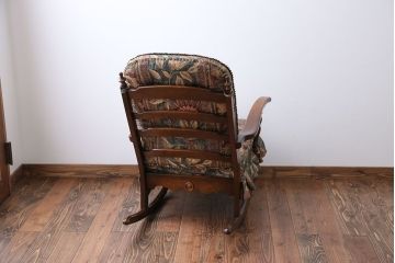 中古　飛騨産業　穂高　WINDSOR　ナラ材のロッキングチェア