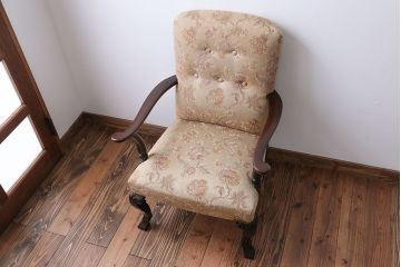 アンティーク家具　イギリスアンティーク　上質なアームチェア(ソファ)