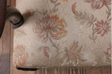 アンティーク家具　イギリスアンティーク　上質なアームチェア(ソファ)