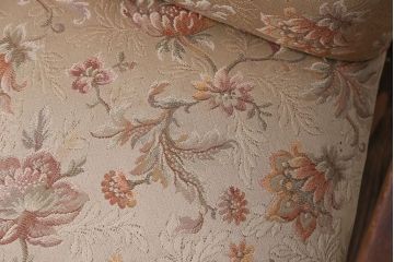 アンティーク家具　イギリスアンティーク　上質なアームチェア(ソファ)