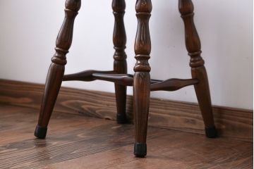中古　飛騨産業　キツツキマーク　スツール(1)