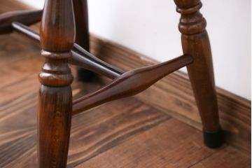 中古　飛騨産業　キツツキマーク　スツール(1)