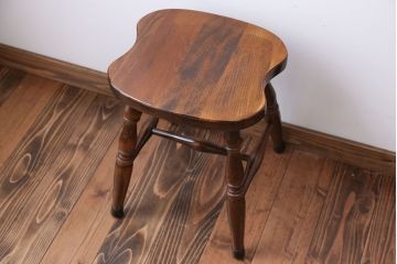 中古　飛騨産業　キツツキマーク　スツール(2)