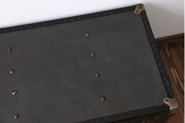 アンティーク雑貨　イギリスビンテージ　おしゃれなトランク