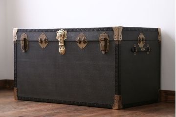 アンティーク雑貨　イギリスビンテージ　おしゃれなトランク