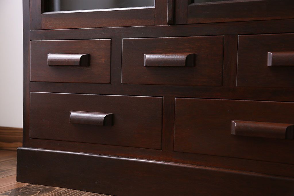 アンティーク家具　前面ナラ材　大きな本箱