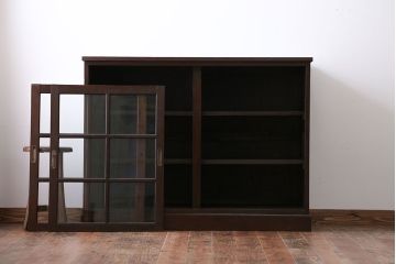 アンティーク家具　おしゃれな横型ガラス戸棚