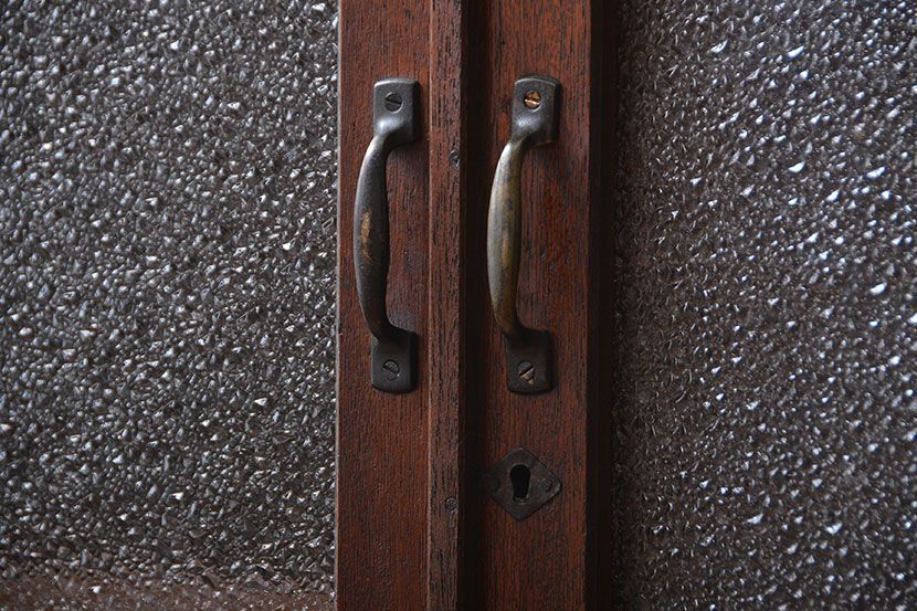 レトロ家具　昭和レトロ　ダイヤガラス入り本箱