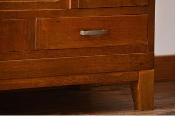 レトロ家具　昭和レトロ　脚付き食器棚