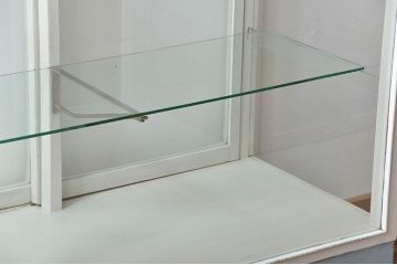 アンティーク家具　アンティークペイント　脚付きガラスケース(1)