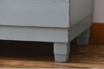 アンティーク家具　アンティークペイント　脚付きガラスケース(1)