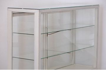 アンティーク家具　アンティークペイント　脚付きガラスケース(2)