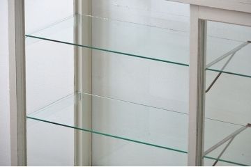 アンティーク家具　アンティークペイント　脚付きガラスケース(2)