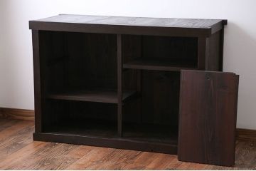 アンティーク家具　古民具・骨董 シックな四尺水屋箪笥サイドボード