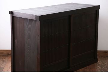 アンティーク家具　古民具・骨董 シックな四尺水屋箪笥サイドボード