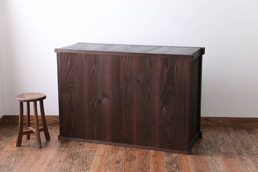 アンティーク家具　古民具・骨董 シックな四尺水屋箪笥サイドボード