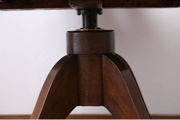 レトロ家具　アンティーク　レトロな回転椅子