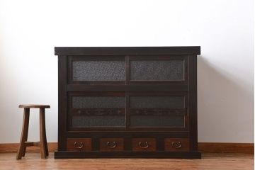アンティーク家具　古民具・骨董　モダンな四尺水屋箪笥サイドボード