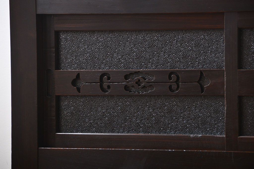 アンティーク家具　古民具・骨董　モダンな四尺水屋箪笥サイドボード