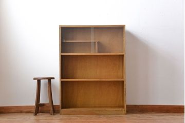 レトロ家具　アンティーク　飾り棚付きレトロな収納棚