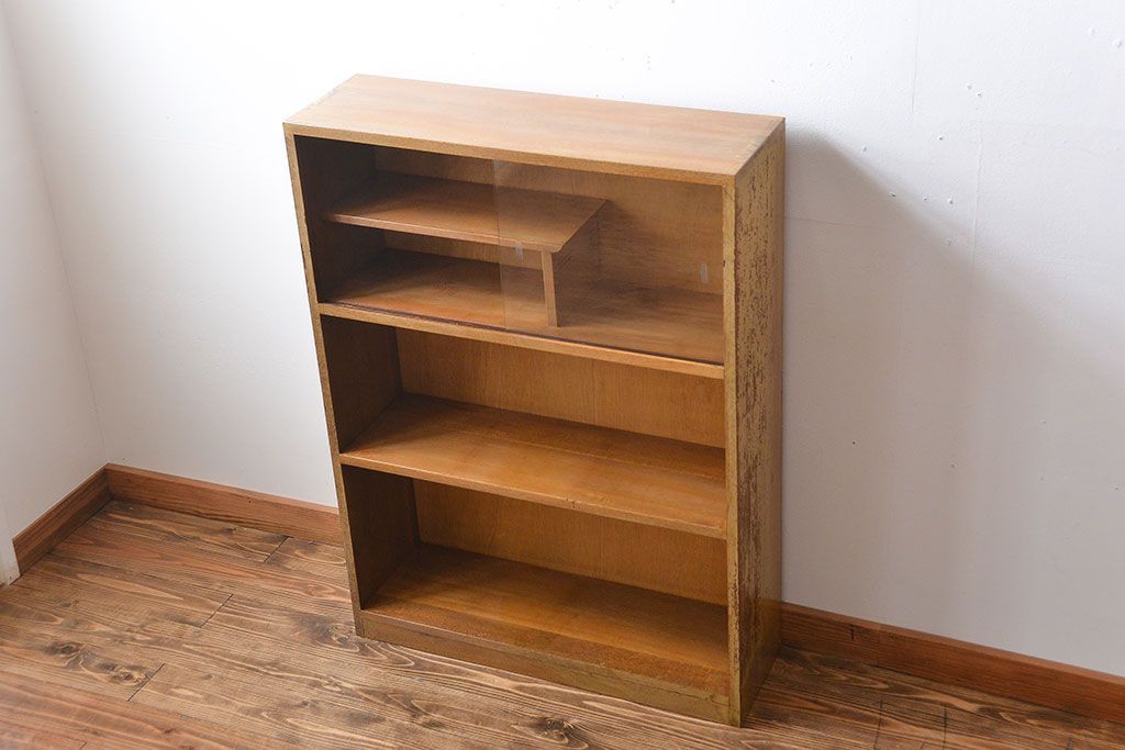 レトロ家具　アンティーク　飾り棚付きレトロな収納棚