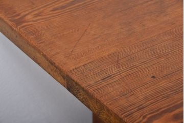 アンティーク家具　イギリスアンティーク　シンプルなダイニングテーブル