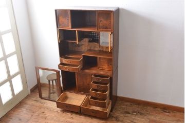 アンティーク家具　アンティーク　前面桑張りの上品な茶箪笥