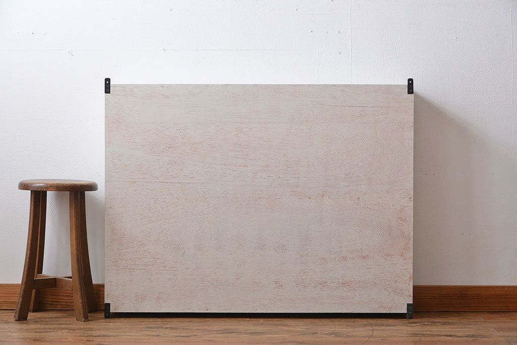 アンティーク家具　アンティークペイント　金網扉のウォールラック