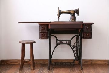 アンティーク家具　アンティーク　シンガー足踏みミシン(3)(シンガーミシン)