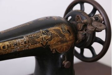 アンティーク家具　アンティーク　シンガー足踏みミシン(3)(シンガーミシン)