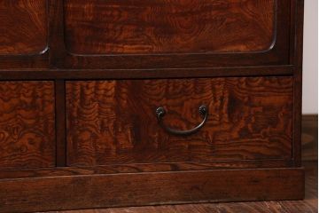 アンティーク家具　引き出し二杯付き!タモ材の収納戸棚