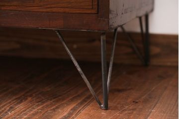 アンティーク家具　前面ナラ材!鉄脚付きローボード