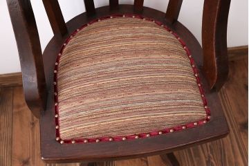 アンティーク家具　大正ロマン　ナラ材の回転椅子