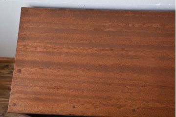 レトロ家具　昭和レトロ　モールガラス入り!脚付きペイント収納棚