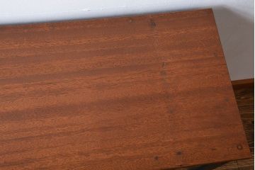 レトロ家具　昭和レトロ　モールガラス入り!脚付きペイント収納棚