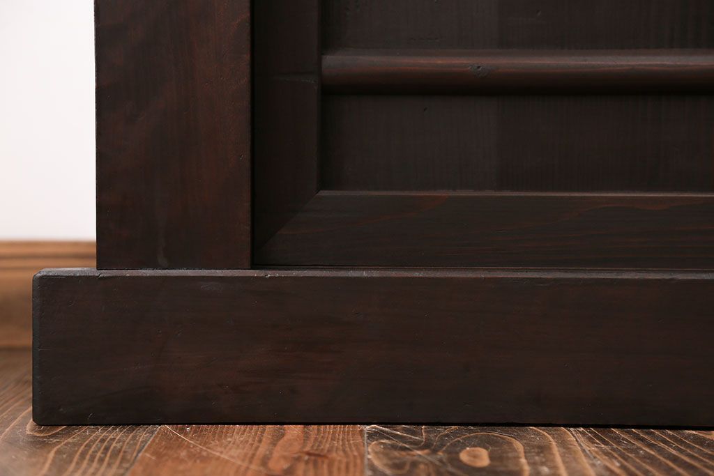 アンティーク家具　古民具・骨董　古い水屋箪笥サイドボード