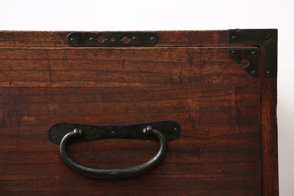 アンティーク家具　古民具・骨董　時代箪笥ローチェスト