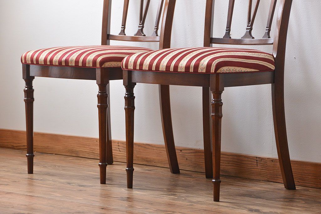 中古　イタリア製チェア2脚セット(1)