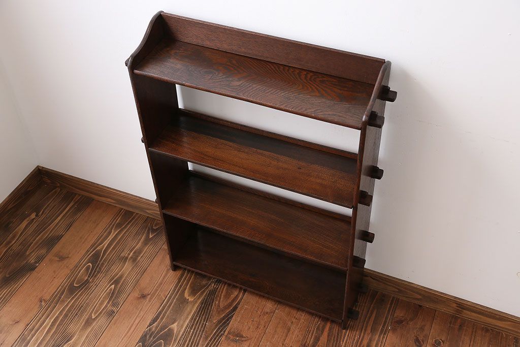 レトロ家具　昭和レトロ　小振りな本棚