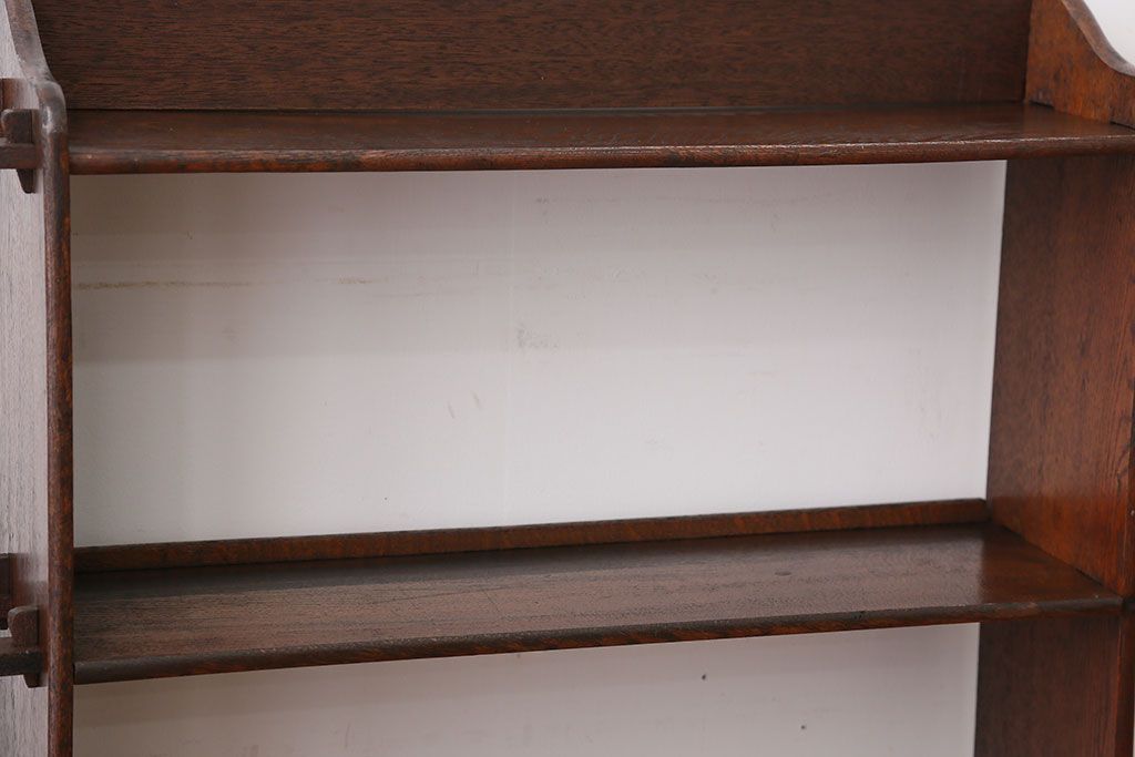 レトロ家具　昭和レトロ　小振りな本棚