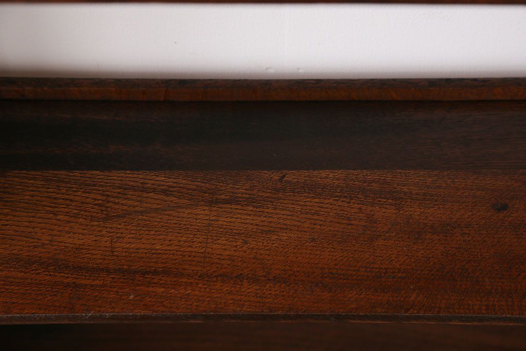 レトロ家具　昭和レトロ　小振りな本棚