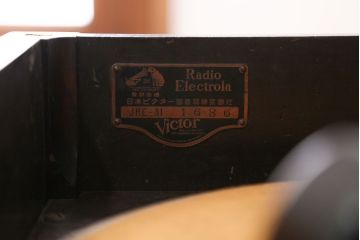 ジャンク品　レコードプレーヤー(蓄音機)　ビクターJRE-31