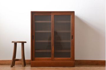 レトロ家具　昭和レトロ　モールガラス入りガラス戸収納棚