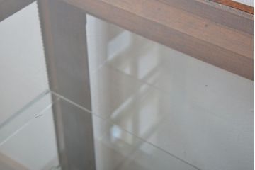 アンティーク家具　アンティーク　鉄脚付きガラスケース