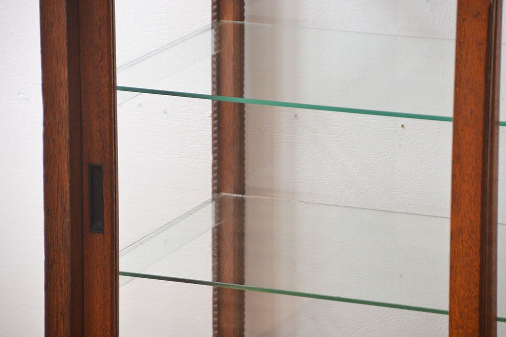 アンティーク家具　アンティーク　鉄脚付きガラスケース