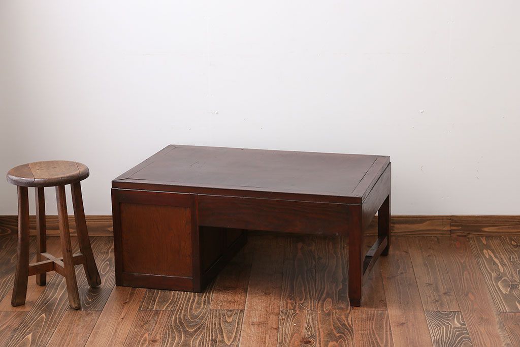 レトロ家具　昭和レトロ　4杯引き出し付き文机