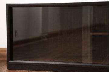 アンティーク家具　1970年代　ガラス戸収納棚