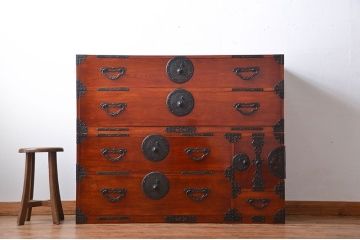 アンティーク家具　古民具・骨董　特注品!立派な金具の米沢箪笥
