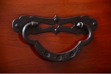 アンティーク家具　古民具・骨董　特注品!立派な金具の米沢箪笥