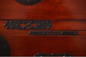 アンティーク家具　古民具・骨董　特注品!立派な金具の米沢箪笥